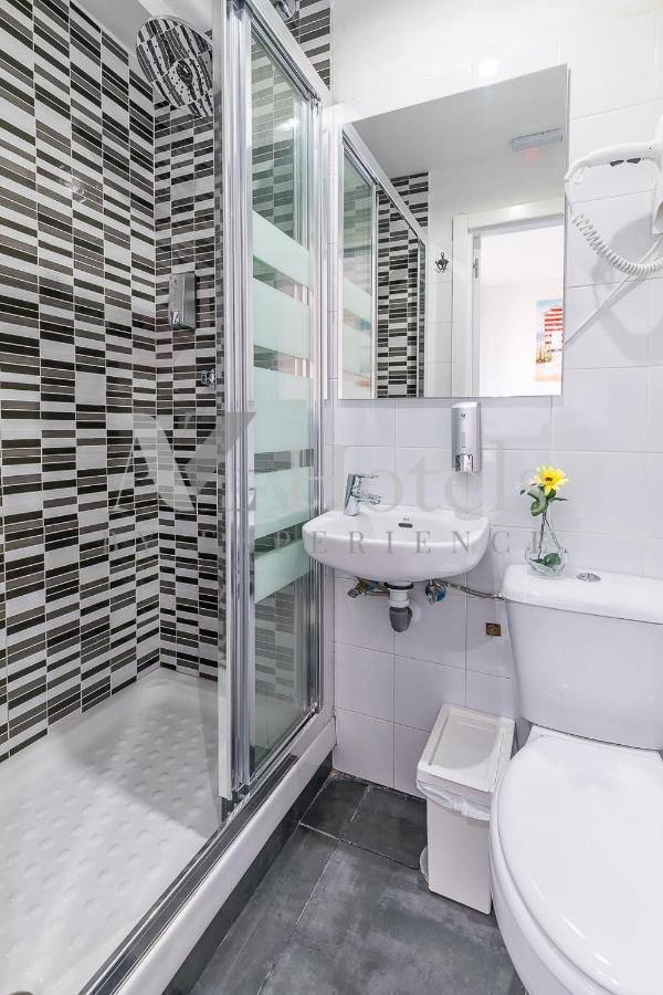 Ayz Sierra De Meira - Auto Check-In Property (Adults Only) มาดริด ภายนอก รูปภาพ