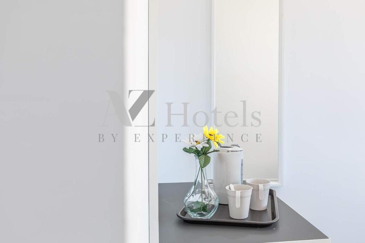 Ayz Sierra De Meira - Auto Check-In Property (Adults Only) มาดริด ภายนอก รูปภาพ