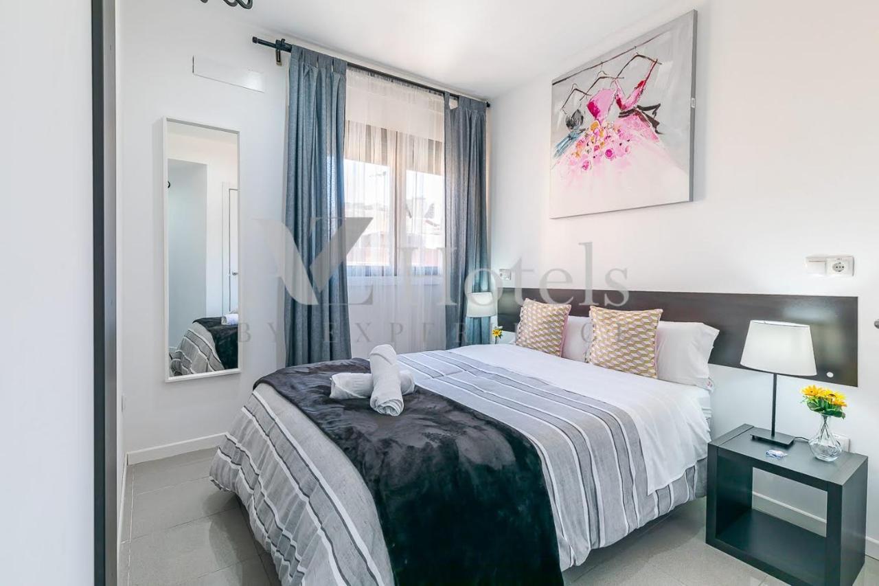 Ayz Sierra De Meira - Auto Check-In Property (Adults Only) มาดริด ภายนอก รูปภาพ